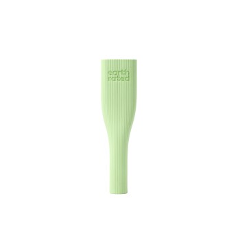 Pelle à déchets pour animaux de compagnie en silicone vert avec texture nervurée, présentant le texte en relief "earth rated."
