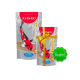 Zwei Tüten KI-JA-KO Premium-Koi-Futter, eine größere und eine kleinere, mit einem Geschenkbändchen auf der kleineren Tüte und einem "Gratis!"-Etikett.