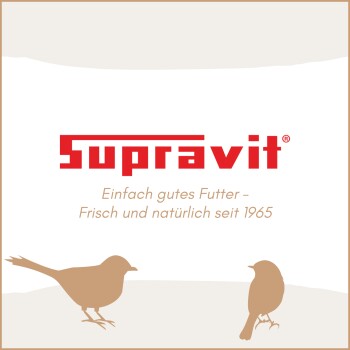 Supravit-Logo mit deutschem Text „Einfach gutes Futter – Frisch und natürlich seit 1965“ und zwei braunen Vogelsilhouetten.