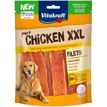 Vitakraft pure chicken XXL Filets Verpackung mit Streifen von Hähnchenfilet, beschriftet mit "100% mageres Hähnchen im Fleischgehalt."