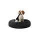Ein Beagle sitzt bequem in einem plüschigen, runden, dunkelgrauen Hundebett, das seine weiche Textur und sein gemütliches Design zeigt.