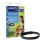 ADAPTIL Calm Schachtel und schwarzes Beruhigungshalsband, Beagle mit Besitzer; sichtbarer Text: 'Better Together' und '30 Tage Kleine Hunde'.