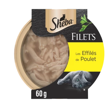 Nourriture pour chats Sheba Filets, saveur poulet effiloché, 60g, avec image d'un chat gris et garniture de persil.
