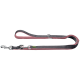 Eine strapazierfähige Hundeleine mit einem rosa-grauen Farbschema, mit einem Metallclip und einem D-Ring zur Befestigung.