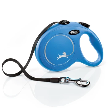 Blaues, einziehbares Hundeleine mit einem schwarzen Riemen und einem silbernen Clip, mit einer Silhouette eines Hundes und dem Text 'MADE IN GERMANY.'