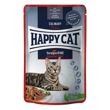 Beutel Happy Cat kulinarisches Katzenfutter für Katzen über 1 Jahr, mit bayerischem Rindfleisch, mit einer grauen getigerten Katze und Fütterungsvorschlag.