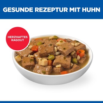 Stückiges Hühnerfutter im Napf mit Erbsen, Karotten und Soße; Text 'GESUNDE REZEPTUR MIT HUHN' und 'HERZHAFTES RAGOUT'