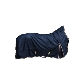 Marineblaues Pferdedecke mit weißen und roten Akzenten, mit verstellbaren Riemen und Schnallen für einen sicheren Sitz.