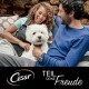 Un couple est assis sur un canapé, tenant un petit chien blanc. L'image présente le logo de la marque Cesar et le texte "TEIL DEINE Freude."