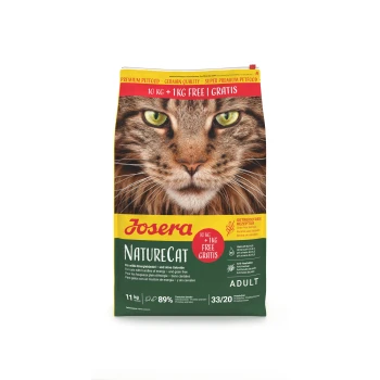 Sack Josera NatureCat Katzenfutter für erwachsene Katzen mit großem Katzenkopf und rotem Etikett '10 KG + 1KG FREE | GRATIS'.