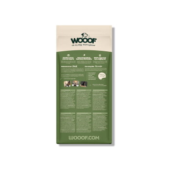 Grün-cremefarbene WOOOF-Hundefuttertüte mit WOOOF-Logo, dem Slogan 'Oh my dog, that's goood' und der Website WOOOF.COM.