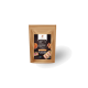 Eine braune Tierleckerlitasche mit der Aufschrift "WILDFANG 80% Geflügel Leckerli", die Bilder von Hühnerleckerlis und Zutaten wie Süßkartoffeln zeigt.