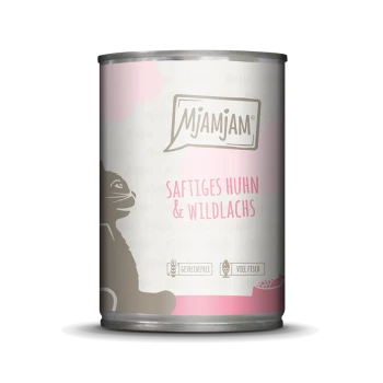 Mjamjam Katzenfutterdose mit der Silhouette einer Katze, beschriftet mit 'Saftiges Huhn & Wildlachs', mit Angaben, dass es getreidefrei und reich an Fisch ist.