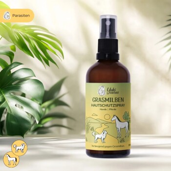 Yuki Cares Schutzspray für Haustiere, 100 ml Flasche, grünes Etikett. Behauptet, Grasmilben abzuwehren, gereizte Haut zu beruhigen und enthält Geraniol & Teebaumöl.