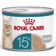 Can of Royal Canin cat food showing brand logo, cat photo, "15+" age label and "Mousse" text.
