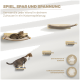 Zwei Katzen auf beigen wandmontierten Holzregalen und einer Hängematte; Text: 'SPIEL, SPAß UND SPANNUNG', 'Verwandle jede Wand...'
