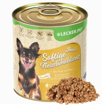 Eine Dose Hundefutter mit der Aufschrift "Josie's Saftige Fleischmahlzeit" mit einem glücklichen Chihuahua, mit Truthahn und Reis, sojafrei und schonend gekocht.
