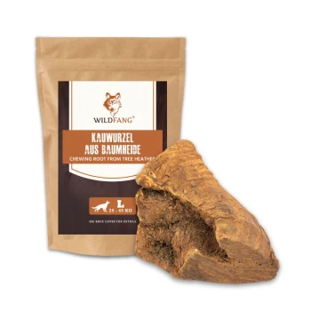 Eine Packung Wildfang-Kauwurzel aus Baumheide, beschriftet auf Deutsch "Kauwurzel aus Baumheide," mit einem großen, strukturierten Wurzelstück daneben.