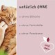 Eine Person streichelt eine entspannte orangefarbene Tabby-Katze neben einem Text, der "natürlich OHNE" und das Logo "100% Natur" auflistet.