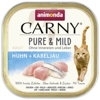 Animonda CARNY Pure & Mild Nassfutter-Schale für erwachsene Katzen mit der Aufschrift „HUHN + KABELJAU“, zeigt Hühner- und Kabeljausteile sowie eine Katze.