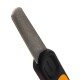 Krallenfeile für Haustiere (Fiskars) mit strukturierter Metallfeilfläche und schwarzem Griff mit orangefarbenem Akzent.