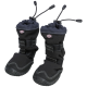 Schwarze Haustierstiefel mit verstellbaren Riemen und elastischen Oberteilen, entworfen für Schutz und Komfort, mit dem Trixie-Logo.