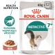 Puszka karmy dla kotów Royal Canin Instinctive 7+, 85g x 12, z ilustracją biegającego kota i napisem "Zdrowa dieta".