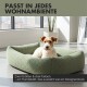 Ein Stapel von drei plüschigen Hundebetten in beige, oliv und braun, mit einem kleinen runden Bild eines grünen Bettes. Text hebt Größen und Farben hervor.