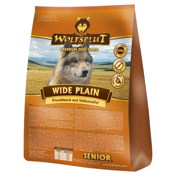 Wolfsblut Premium-Hundefutterbeutel beschriftet mit "Wide Plain," mit Pferdefleisch und Süßkartoffeln, mit einem Wolf-Bild und der Bezeichnung "Senior."