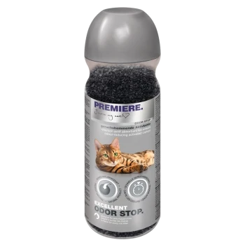 Flasche mit Premiere Odor Stop Aktivkohle für Katzenstreu, mit einem Bild einer getigerten Katze und Text, der die geruchsreduzierenden Eigenschaften hervorhebt.