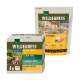 Wilderness Haustierfutterverpackung mit einer Box mit 4x100g Putenmahlzeiten und einem 300g Hühnerbeutel, mit Bildern einer Katze und Hühnern.