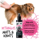 Langhaariger Hund wird mit Bugalugs Baby Fresh Entwirrungsspray gebürstet, das Verfilzungen löst, das Fell pflegt und Glanz verleiht.