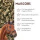 Nahaufnahme von Pferdefutterpellets mit einem Pferdebild und deutschem Text, der die Vorteile des „Maiscobs“-Pferdefutters auflistet.