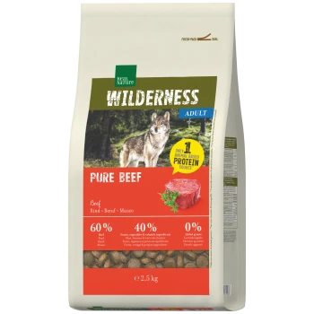 Real Nature Wilderness Hundefuttersack für erwachsene Hunde (Pure Beef) mit Wolfsbild, 2,5 kg; 60% Rind, 40% Obst/Gemüse, 0% Getreide.