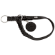 Schwarzes geflochtenes Leder-Hundehalsband mit Metallringen und einem runden Anhänger mit einem Hundesilhouette.