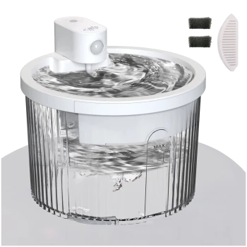 Weißer Trinkbrunnen für Haustiere, klarer gerippter Wasserbehälter mit wirbelndem Wasser, 'MAX' Füllmarke, zwei schwarze Schaumstofffilter.