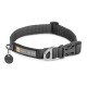 Ein schwarzes Hundehalsband mit einer silbernen Schnalle und einem Anhänger, mit dem Logo "RUFFWEAR" und einem Cartoon-Hundedesign.