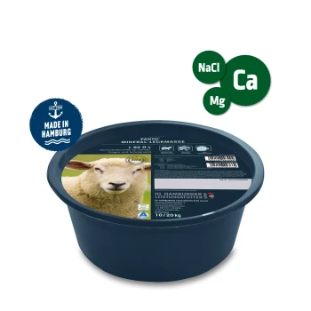 Behälter mit Panto Mineral Lick für Schafe, Ziegen und Wildtiere, mit einem Schafsgesicht auf dem Etikett und Nährwertinformationen.