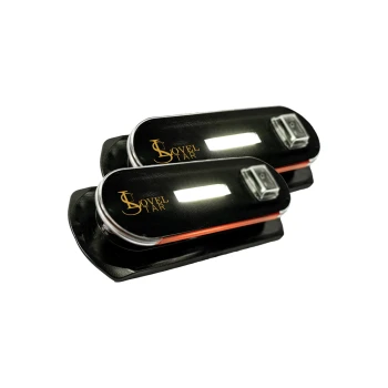 Zwei schwarze Haustierpflege-Schneider mit schlankem Design, ausgestattet mit einem Lichtstreifen und dem Logo "Novel Star", das prominent angezeigt wird.