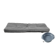 Grau gepolsterter Haustierbett mit gestepptem Design, begleitet von einer blauen Futterschüssel, auf einem weißen Hintergrund präsentiert.