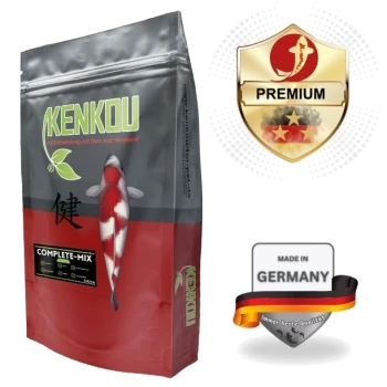 Kenkou Complete-Mix Fischfuttertüte mit einem Koi-Fisch-Grafik, gekennzeichnet mit "Premium" und "Made in Germany" mit Qualitätssiegeln.
