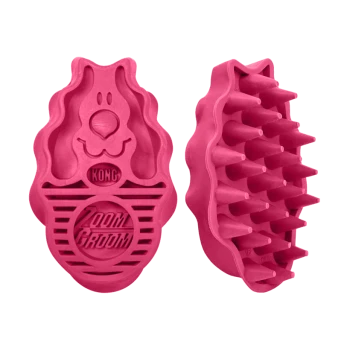 Rosa KONG Zoom Groom Gummibürste in Hundeform mit Hundegesicht, den Aufschriften KONG und Zoom Groom sowie stacheliger Rückseite.