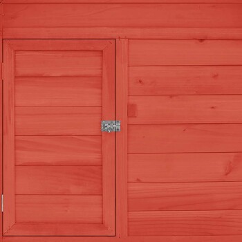 Eine Nahaufnahme eines roten Holzhaustiers mit einer kleinen Tür und einem Metallverschluss, das eine glatte, polierte Oberfläche zeigt.