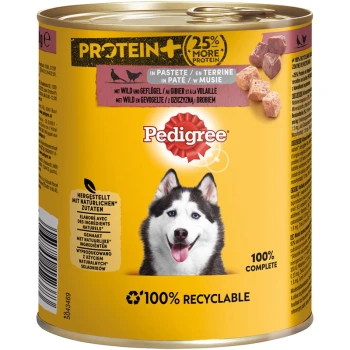 Pedigree-Hundefutterdose mit gelbem Etikett, das "25% mehr Protein" angibt, mit Fleischstücken und dem Text "100% komplett" und "100% recycelbar."