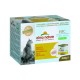 Verpackung des Almo Nature HFC Light Meal Naturkatzenfutters, mit einer Katzen-Silhouette, mit Text, der '4 leichte Mahlzeiten' und 'filetto di pollo' angibt.