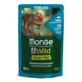 Beutel mit Monge Natural Superpremium Katzenfutter für sterilisierten Katzen, mit Thunfisch, Garnelen, Gemüse und getreidefreien Stückchen in Soße.