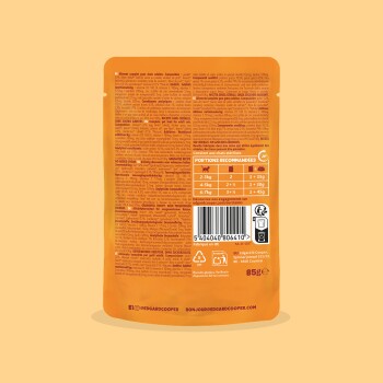 Dos d'un sachet orange d'aliments pour animaux Edgard & Cooper avec tableau d'alimentation, code-barres, icônes et « PORTIONS RECOMMANDÉES », 85 g.