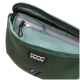 Grüne Haustier-Zubehörtasche mit einem Reißverschlussfach, das ein gestreiftes Innenfutter und ein "DOOG"-Logo-Label aufweist.
