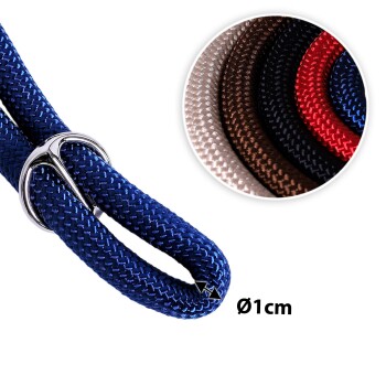 Blaue geflochtene Haustierleine mit einer silbernen Metallschnalle, mit einer Nahaufnahme der verfügbaren Farben: braun, schwarz, rot und creme. Durchmesser: Ø1 cm.