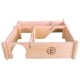 Holzspielhaus für Kaninchen mit mehreren Fächern und Bögen, mit dem eingravierten 'Getzoo'-Logo an der Seite.